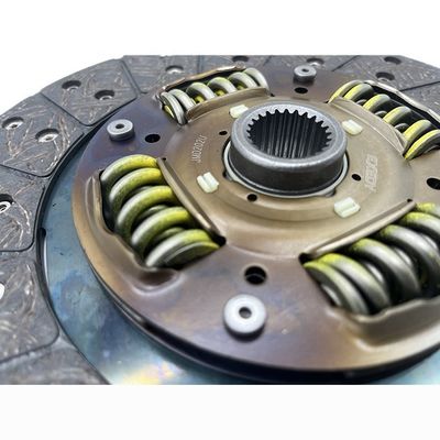 Schifffahrtshafen Shanghai Ningbo GRAFTER Kupplungsplatte für Isuzu 100P 8-97109-246-0 ISC600